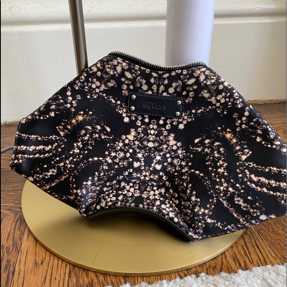 Alexander McQueenJewel-Print De-Manta Clutch Bag